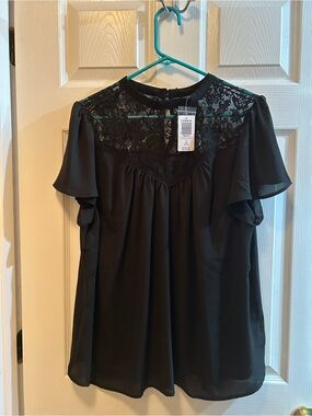 torrid Black Lace Yoke Flutter Sleeve Top